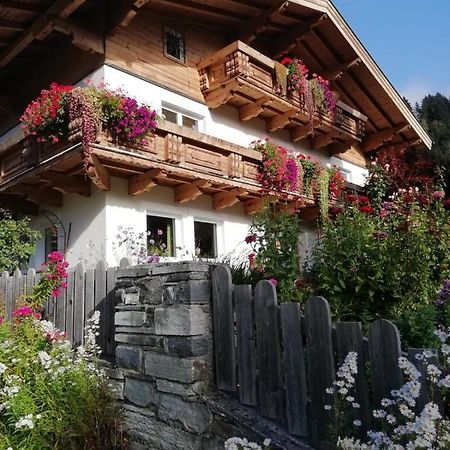 Haus Meißnitzer Taxenbach Exterior foto